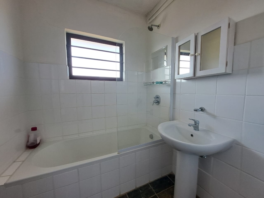 To Let 2 Bedroom Property for Rent in Baysville Eastern Cape